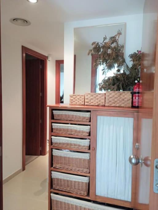 Apartamento En Primera Linea De Mar Roses Zewnętrze zdjęcie