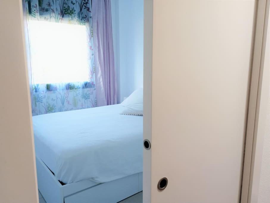 Apartamento En Primera Linea De Mar Roses Zewnętrze zdjęcie