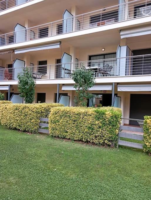 Apartamento En Primera Linea De Mar Roses Zewnętrze zdjęcie